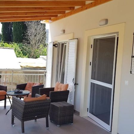 Casa Loukia Appartement Gastouri  Buitenkant foto