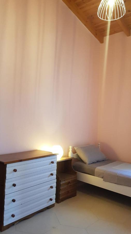 Casa Loukia Appartement Gastouri  Buitenkant foto